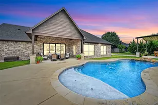 686 Cypress Point Dr, Gunter, TX 75058 - Photo 32