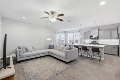 501 Frenchpark Drive, Fort Worth, TX 76052 - Photo 6