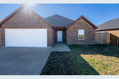 1020 Springview Lane, Mabank, TX 75147 - Photo 2