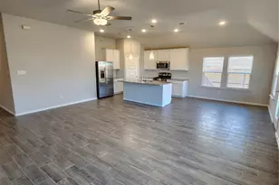 13137 Zion Dr, Aubrey, TX 76227 - Photo 4