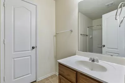 3917 Mantis Street, Fort Worth, TX 76106 - Photo 20