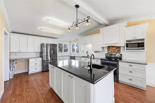 1050 Stadium Dr, Joshua, TX 76058 - Photo 18