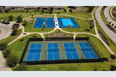 10704 Klondike Lane, Aubrey, TX 76227 - Photo 30