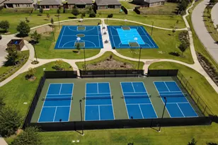 10704 Klondike Ln, Aubrey, TX 76227 - Photo 30