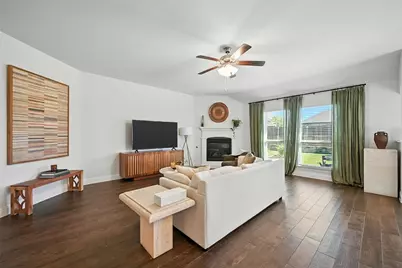 10704 Klondike Lane, Aubrey, TX 76227 - Photo 4