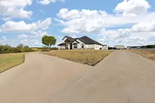 10748 W Fm 4, Godley, TX 76044 - Photo 2