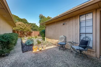 6635 Fireflame Drive, Dallas, TX 75248 - Photo 18