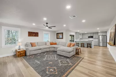 307 Fox Hill Drive, Waco, TX 76705 - Photo 2