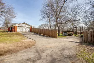 306 Valley Trail Dr, Weatherford, TX 76087 - Photo 4