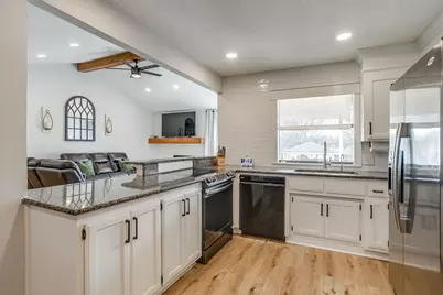 306 Valley Trail Drive, Weatherford, TX 76087 - Photo 14