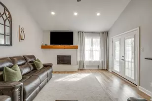 306 Valley Trail Dr, Weatherford, TX 76087 - Photo 8