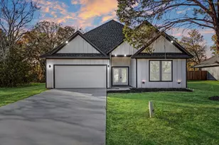 305 Kalura Way, Tool, TX 75189 - Photo 2