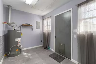 201 W Belknap St, Seymour, TX 76380 - Photo 12