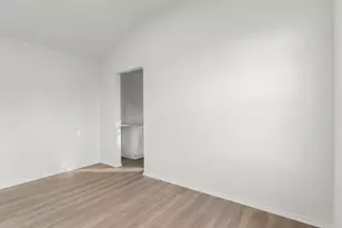 1302 W Tarrant Rd, Grand Prairie, TX 75050 - Photo 18