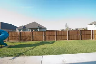 1345 Fox Gln Trl, Crowley, TX 76036 - Photo 32