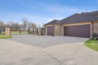 3541 Pinnacle Bay Point, Little Elm, TX 75068 - Photo 22