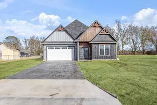 123 Cedar Bend Dr, Trinidad, TX 75163 - Photo 2