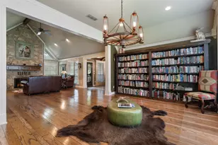 19678 County Rd 4125, Lindale, TX 75771 - Photo 10