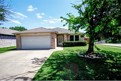 5617 Wiltshire Drive, Fort Worth, TX 76135 - Photo 1