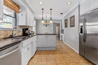 4224 Westmont Court, Fort Worth, TX 76109 - Photo 10