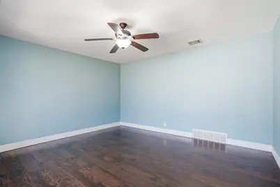 117 Oakwood Drive, Keene, TX 76059 - Photo 6