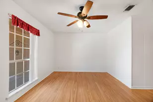 2010 Kyle Dr, Paris, TX 75460 - Photo 2