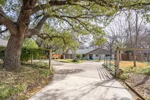 9576 Ash Creek Dr, Dallas, TX 75228 - Photo 1