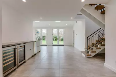 2045 Marydale Drive, Dallas, TX 75208 - Photo 10