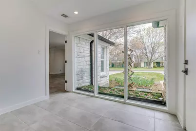 2045 Marydale Drive, Dallas, TX 75208 - Photo 34