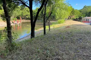 4201 N Interstate Hwy 45, Ennis, TX 75119 - Photo 14