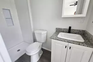 217 W Heard St, Cleburne, TX 76033 - Photo 16