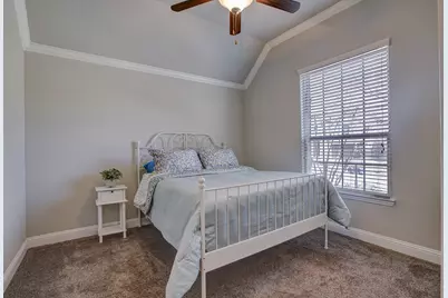 627 Bridgewater Street, Euless, TX 76039 - Photo 22