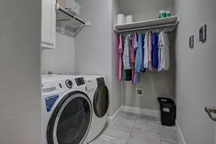 627 Bridgewater St, Euless, TX 76039 - Photo 34