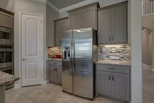 627 Bridgewater St, Euless, TX 76039 - Photo 6