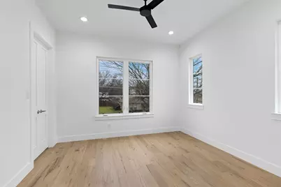 913 Bayonne Street, Dallas, TX 75212 - Photo 16