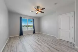 5541 Grenada Dr, Fort Worth, TX 76119 - Photo 22