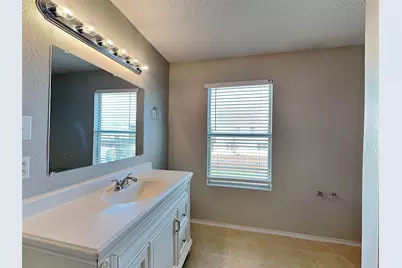 360 Blairwood Drive, Fort Worth, TX 76134 - Photo 8