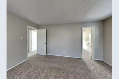 360 Blairwood Drive, Fort Worth, TX 76134 - Photo 6
