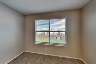 360 Blairwood Dr, Fort Worth, TX 76134 - Photo 10