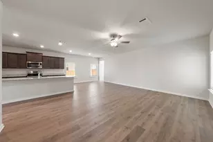 1000 Camelia Grv Ct, Hutchins, TX 75141 - Photo 4