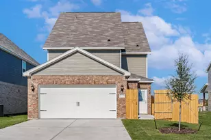 1000 Camelia Grv Ct, Hutchins, TX 75141 - Photo 2