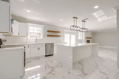 2512 Glen Garden Avenue, Forest Hill, TX 76119 - Photo 14