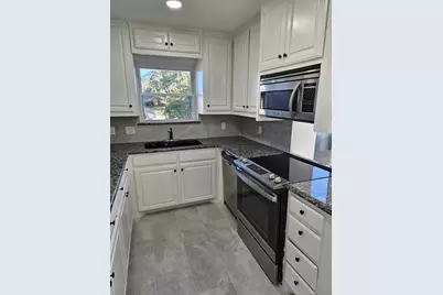 201 W Louella Drive, Hurst, TX 76054 - Photo 14