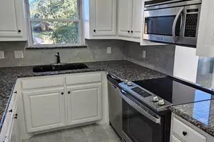 201 W Louella Dr, Hurst, TX 76054 - Photo 14