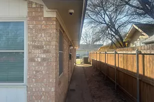 1810 Highland Ave, Abilene, TX 79605 - Photo 2