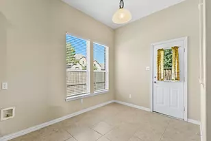 1401 Canary Dr, Little Elm, TX 75068 - Photo 10