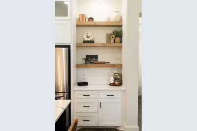 12432 Maplewood Drive, Lindale, TX 75771 - Photo 8