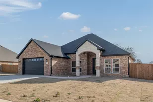 503 Limestone Cir, Mabank, TX 75147 - Photo 1