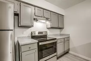 1935 Cranford Dr, Garland, TX 75041 - Photo 10