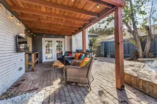 10819 Wallbrook Dr, Dallas, TX 75238 - Photo 6